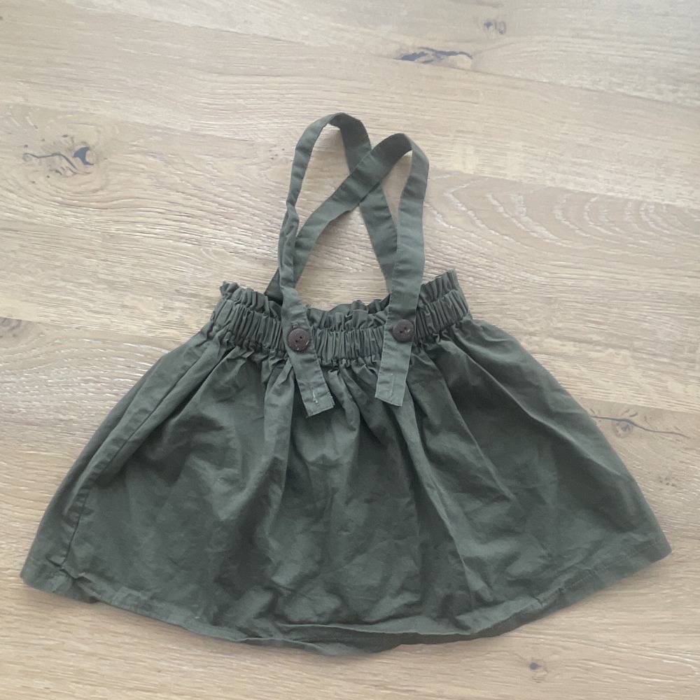 Pleated Suspender Skirt Girls Size 100 Green Solid Cotton Short Length